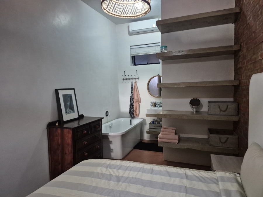 2 Bedroom Property for Sale in Knysna Central Western Cape